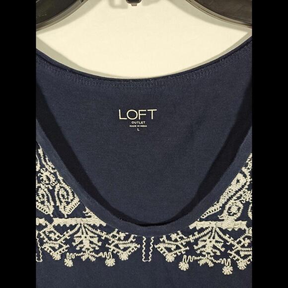 Loft Women's Large Navy Blue Short Sleeve Scoop Neck Lightweight Top Tee Shirt - Picture 4 of 10